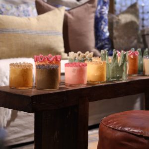 Munblåst glaslykta pärlbård rosa