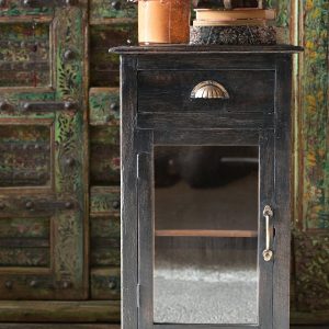 Litet skåp / sängbord vintage