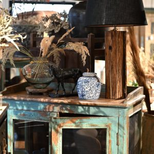 Bordslampa drivved inkl. skärm