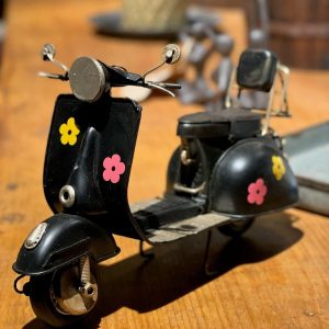 Vespa blommig
